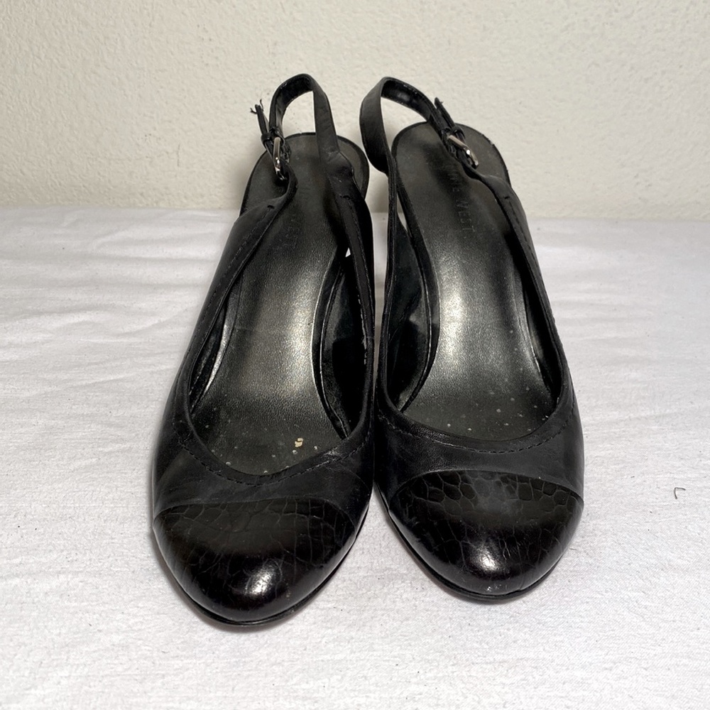Nine West Heels, black, 3 inches, size 8.